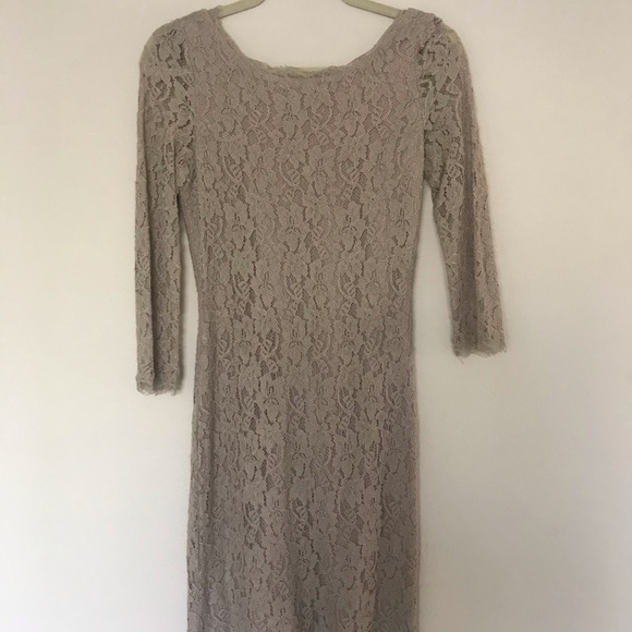 Dress - Picture 2 of 8